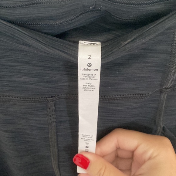 Heathered grey Lululemon leggings - Picture 3 of 3